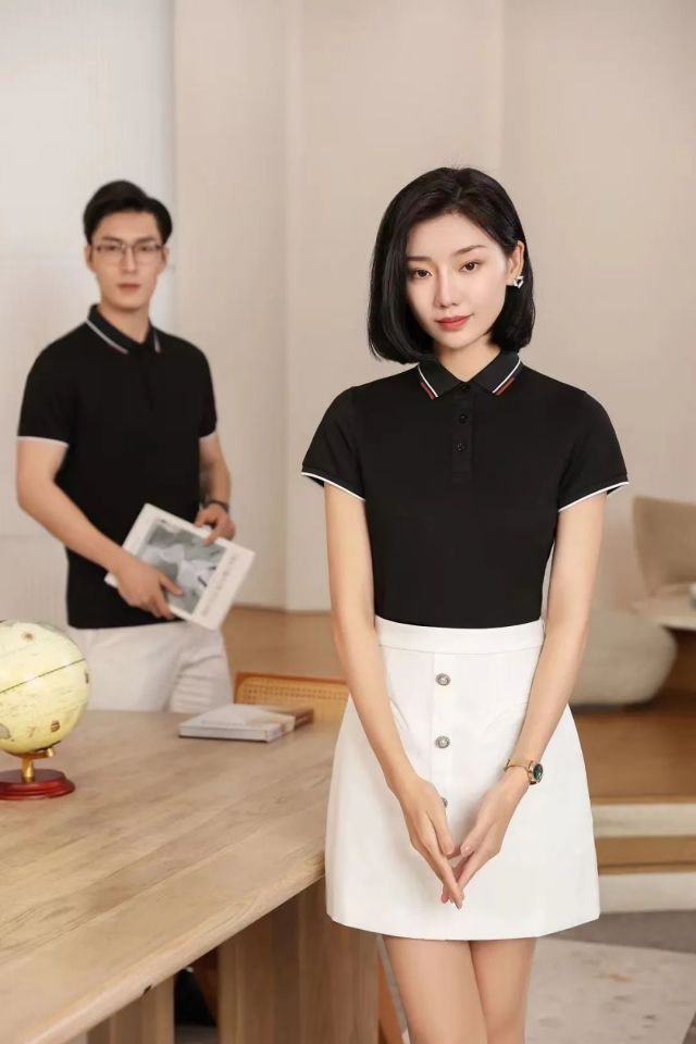 長(zhǎng)沙炭河服飾有限公司,長(zhǎng)沙西服定制公司,工作服定制,沖鋒衣定制,T恤定制